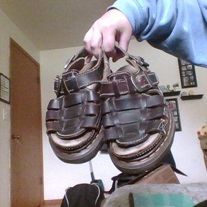 Dr. Marten Sandals